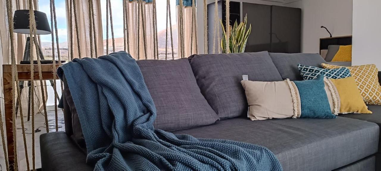 Cocomar II ~ Ocean View Loft Apartment Guatiza Luaran gambar